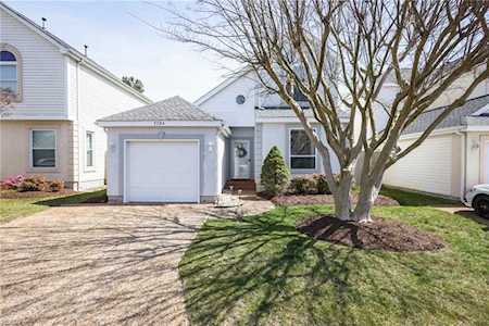 2284 Cape Arbor Dr Virginia Beach, VA 23451