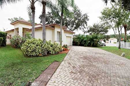 6307 NW 39th Court Coral Springs, FL 33067