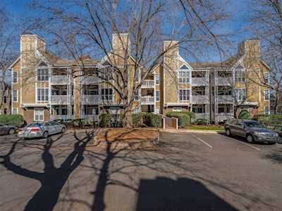 2518 Cranbrook Ln Charlotte, NC 28207