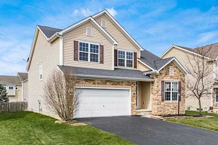 255 Fox Glen Drive Pickerington, OH 43147