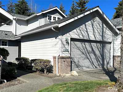 16702 Graystone Dr Lynnwood, WA 98037