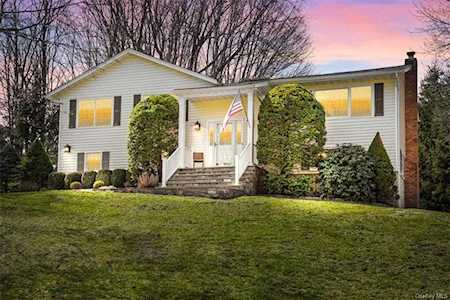3619 Edgehill Road Yorktown Heights, NY 10598