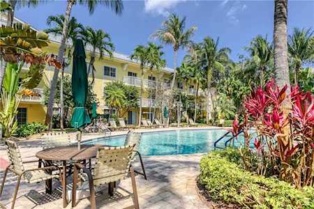 151 NE 16th Ave #368 Fort Lauderdale, FL 33301