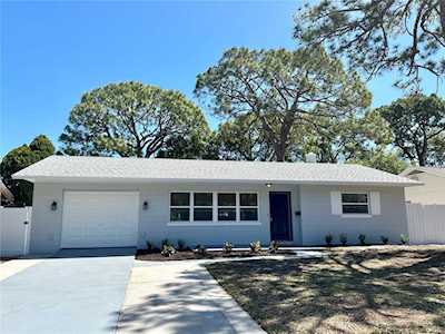 3543 66th WAY N St. Petersburg, FL 33710