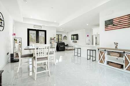 4672 SE 4th Ave Naples, FL 34117