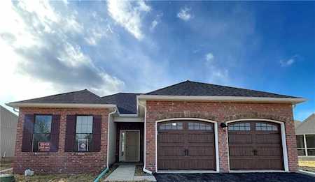 4096 Eveningstar Rd #IC 195 Emmaus, PA 18049