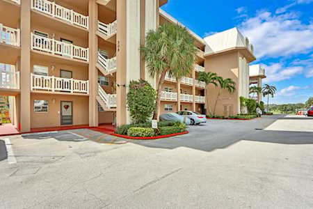 308 Golfview Road #203 North Palm Beach, FL 33408