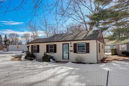 6805 52nd Avenue N Crystal, MN 55428