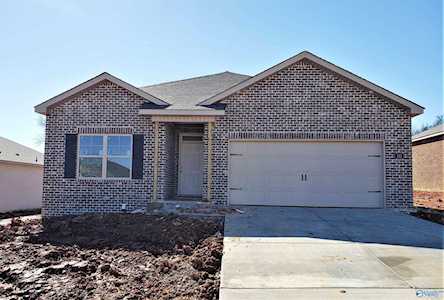 102 Splawn Avenue Huntsville, AL 35810