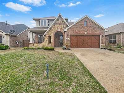 904 Lighthouse Lane Savannah, TX 76227