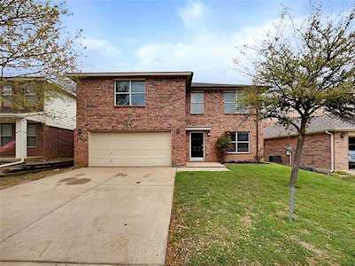 4817 Trail Hollow Drive Fort Worth, TX 76244