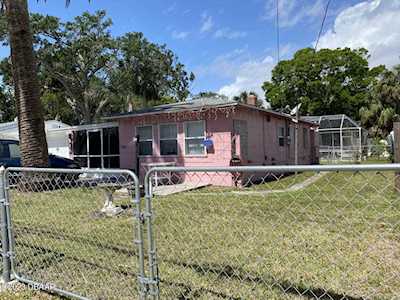 116 Bellevue Avenue Daytona Beach, FL 32114