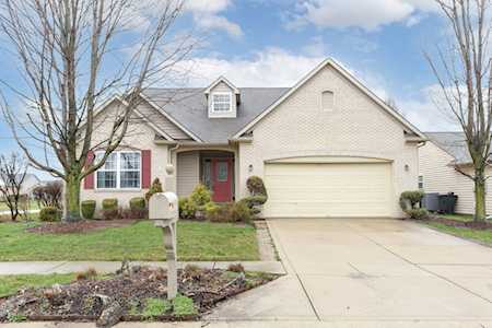 8794 N Fawn Meadow Dr Mccordsville, IN 46055