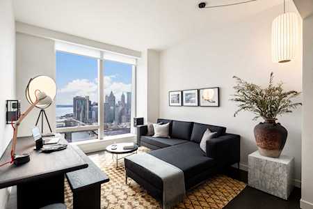 252 South St #7B New York, NY 10002