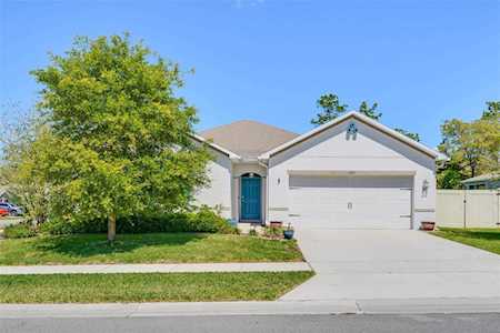 202 Wood Hollow Rd Deland, FL 32724