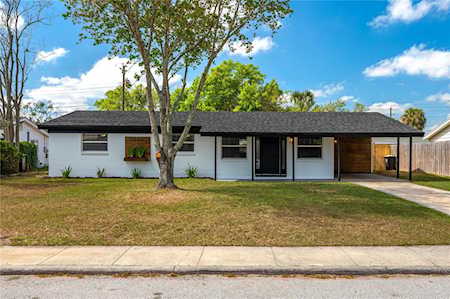 2044 Leisure Dr Winter Haven, FL 33881