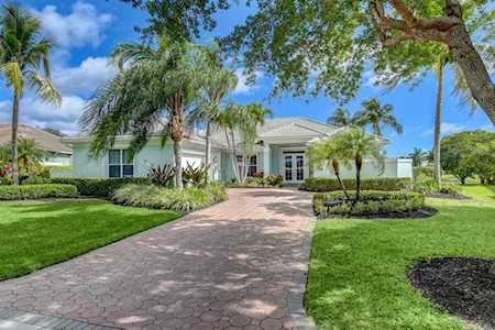 2593 SW Nutcracker Way Palm City, FL 34990