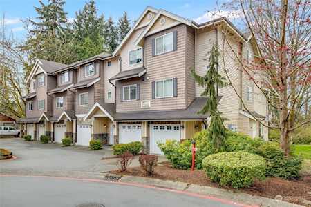 17815 80th Ave NE #C6 Kenmore, WA 98023