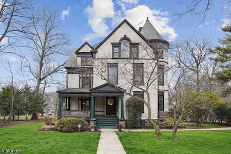 369 Scotland Rd South Orange Village Twp., NJ 07079