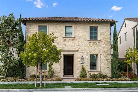 125 Bellini Irvine, CA 92602