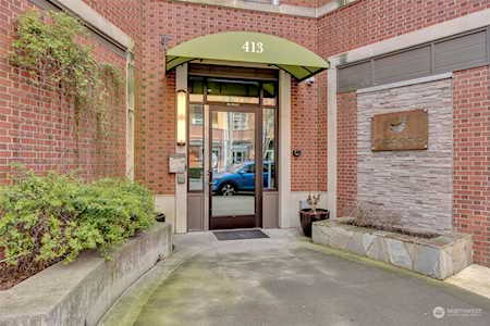 413 NE 70th St #403 Seattle, WA 98115