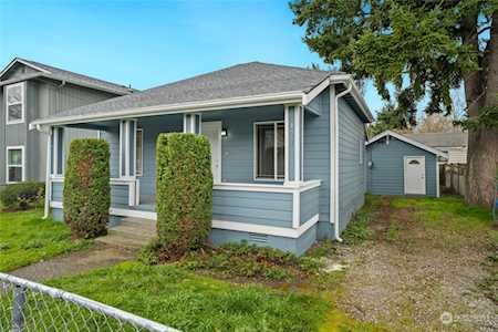 437 Smithers Ave S Renton, WA 98057