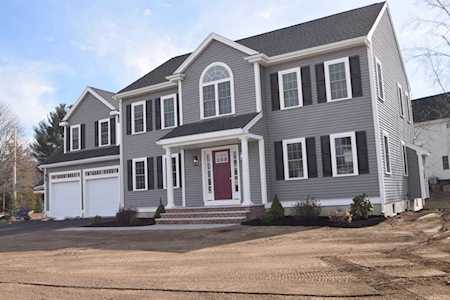 2 Cummings Way Holbrook, MA 02343
