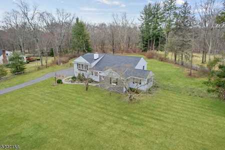 198 Village Rd Harding Twp., NJ 07935