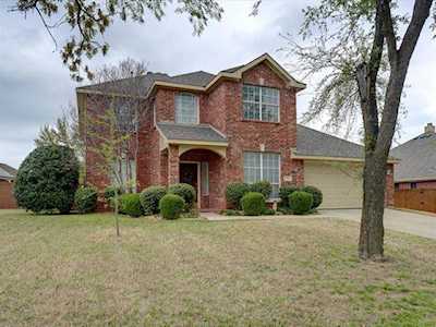 1905 Whitefish Court Denton, TX 76210