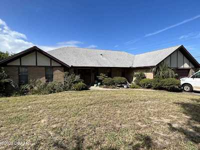2202 Peninsula Drive Daytona Beach, FL 32118