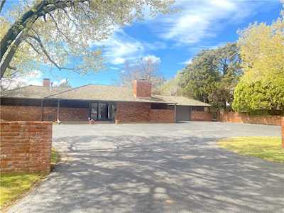 6408 N Hillcrest Ave Nichols Hills, OK 73116