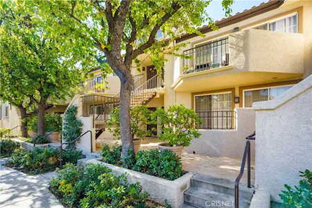 24145 Del Monte Dr #328 Valencia, CA 91355