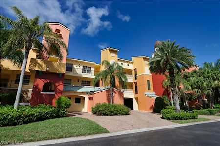 8581 Via Garibaldi Cir #203 Estero, FL 33928