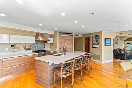 1052 Anchorage Lane San Diego, CA 92106