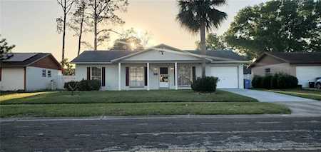 7232 Riverwood Blvd Tampa, FL 33615