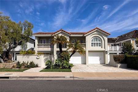 718 Harbor Island Drive Newport Beach, CA 92660