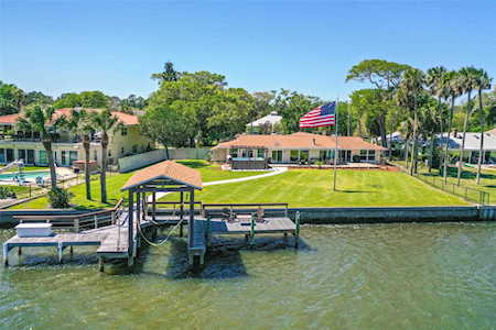 1140 Lambert Ave Flagler Beach, FL 32136
