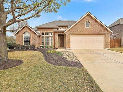 9532 Crown Ridge Drive Frisco, TX 75035