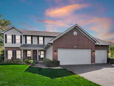 12807 Shelly Ln Plainfield, IL 60585