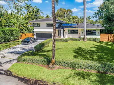 1059 NE 98th St Miami Shores, FL 33138