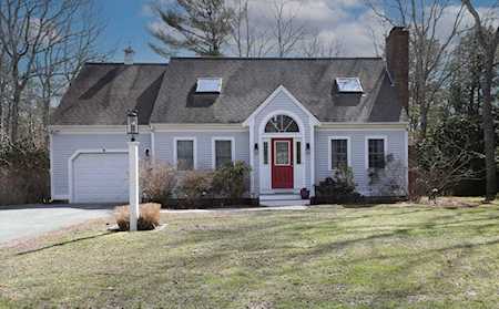 66 Bog River Bend Mashpee, MA 02649