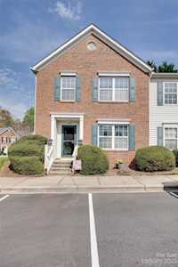 7566 Pilot Cove Ct Denver, NC 28037