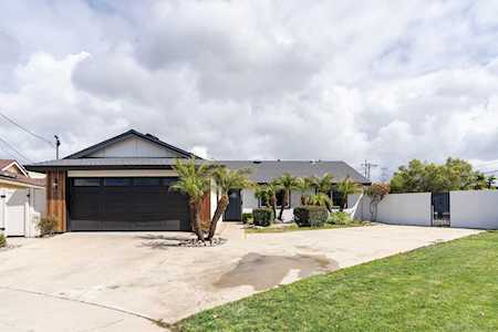 4869 Cork Pl San Diego, CA 92117