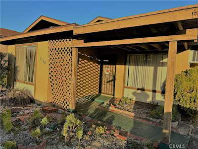 1528 Rolling Hills Dr Oceanside, CA 92056