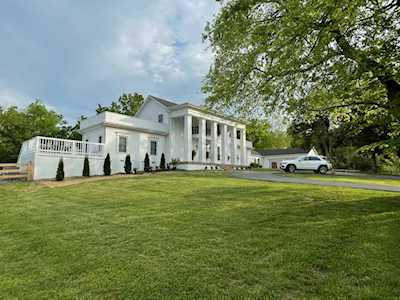 455 Himesville Rd Shelbyville, TN 37160