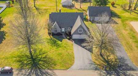 520 Natures Pointe Dr Somerset, KY 42503