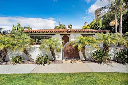 1130 Pine St Coronado, CA 92118