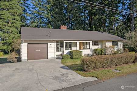 18318 15th Place NE Shoreline, WA 98155