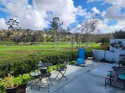2544 Navarra Dr #15 Carlsbad, CA 92009