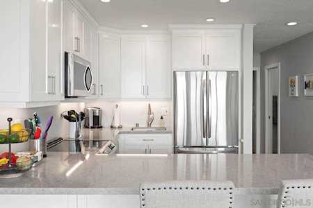 190 Del Mar Shores Tce #70 Solana Beach, CA 92075
